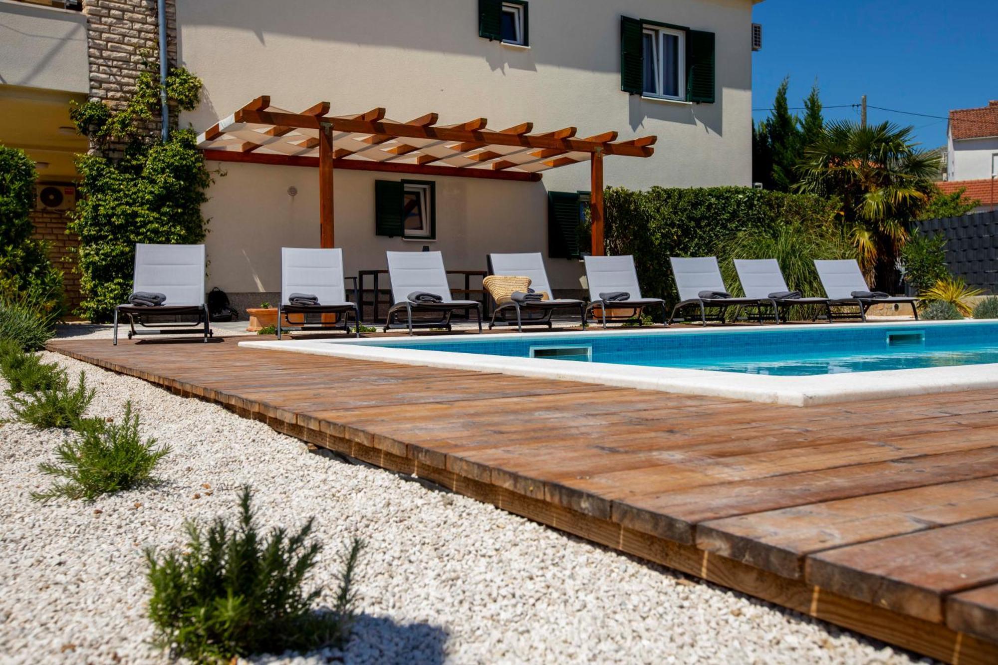 Apartment Laura Trogir Exterior foto
