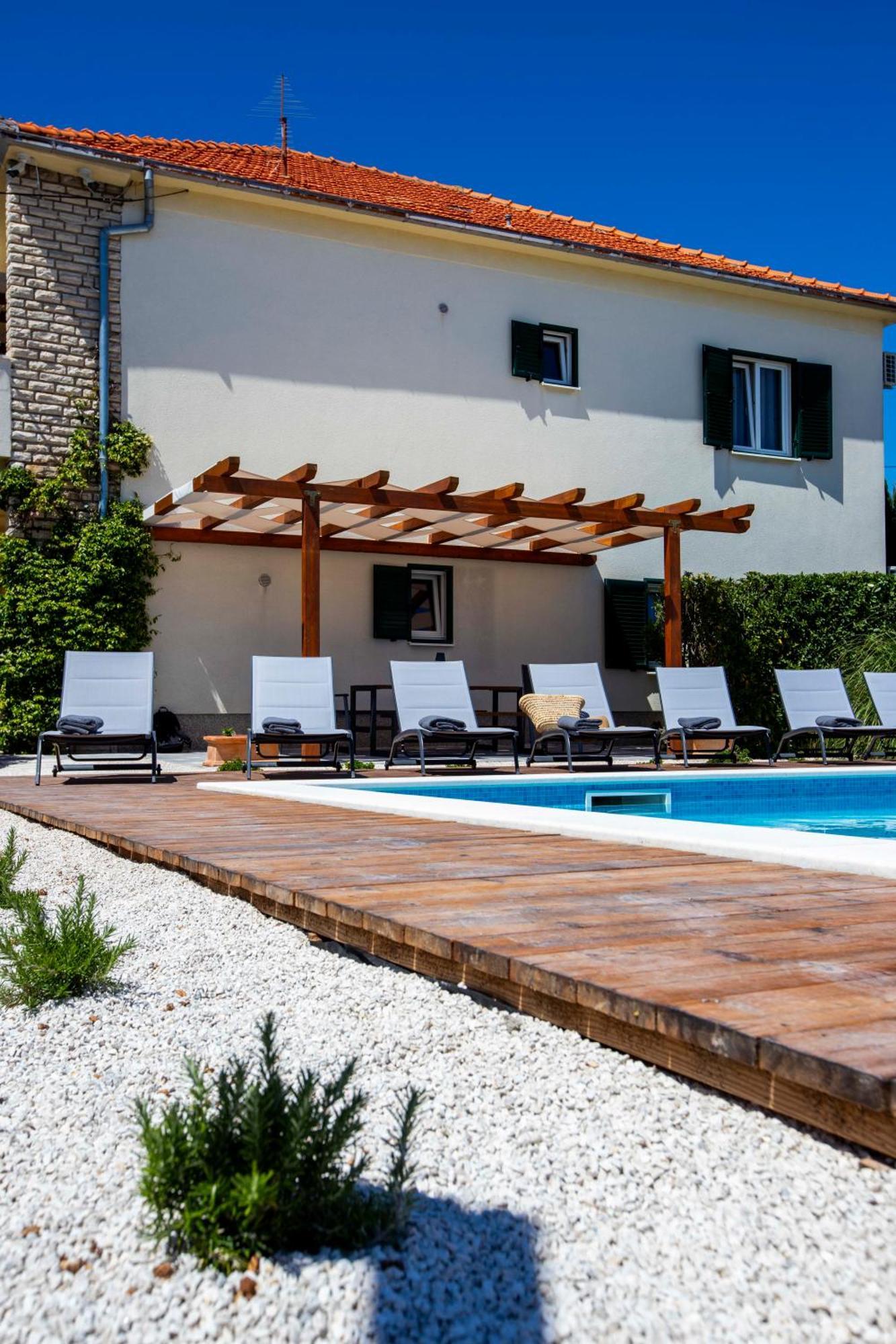 Apartment Laura Trogir Exterior foto