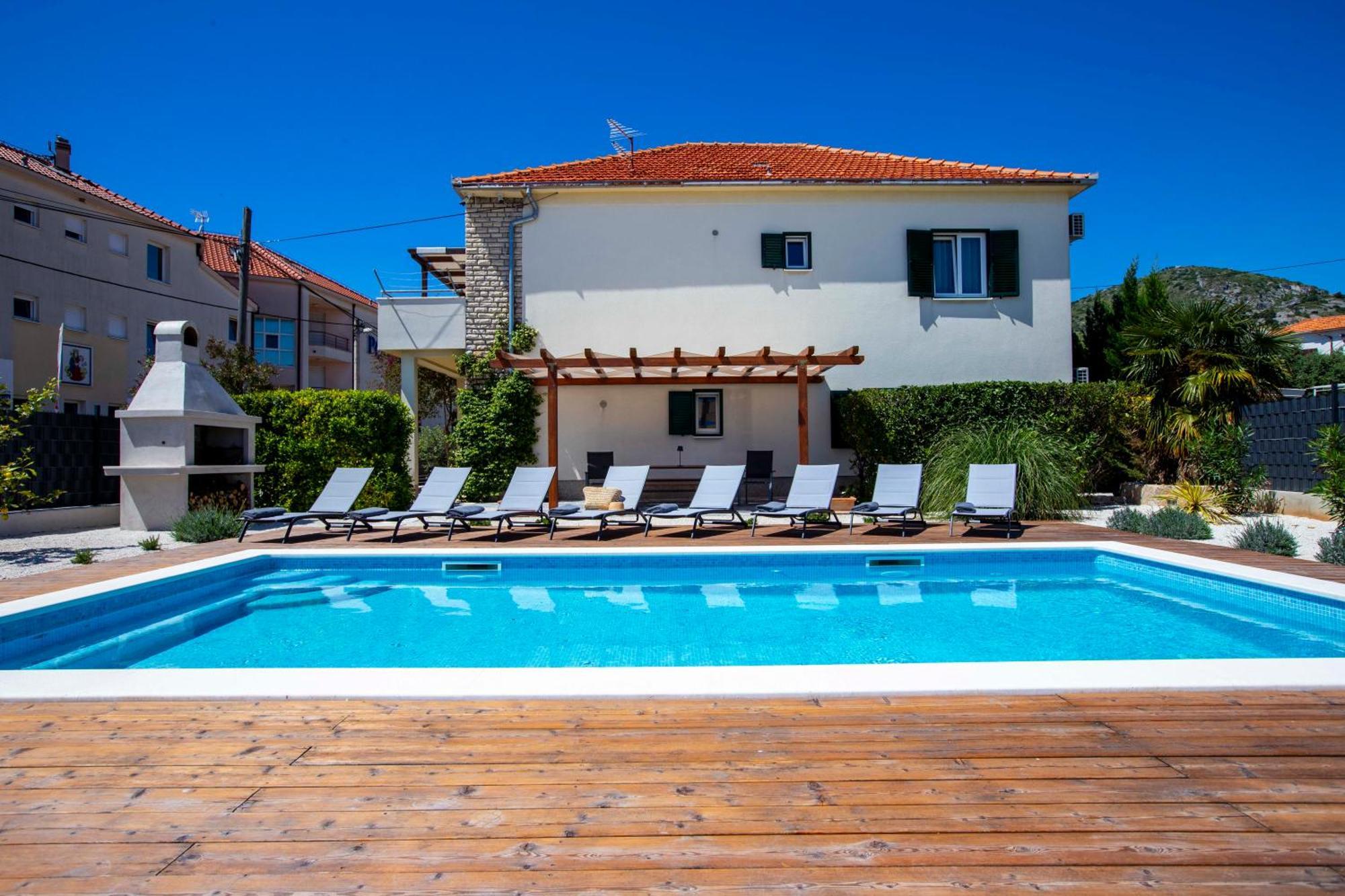 Apartment Laura Trogir Exterior foto