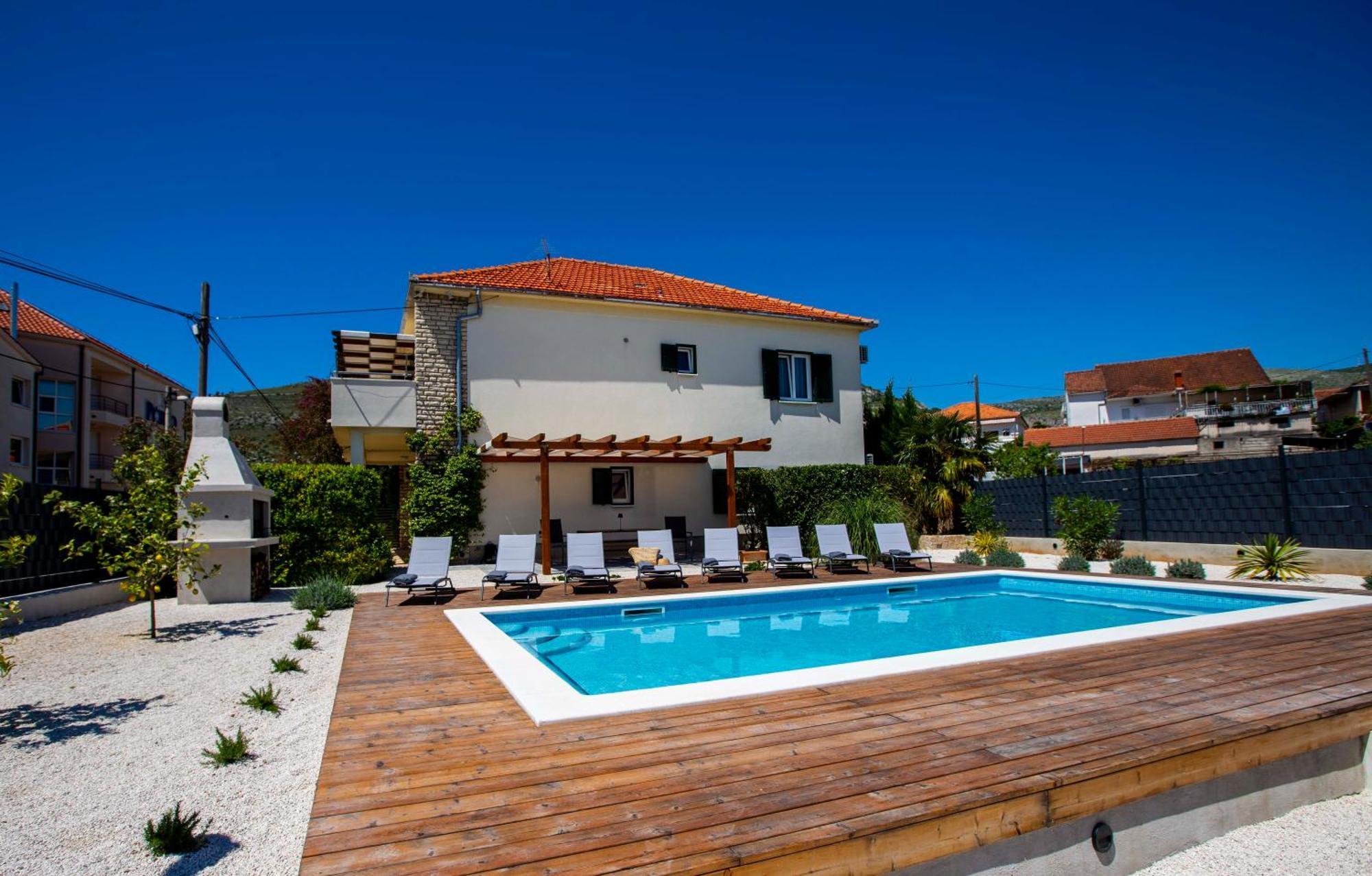 Apartment Laura Trogir Exterior foto